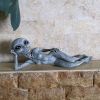 1pc Alien Resin Statues Figurine; Halloween Creative Statues; Home Decor Garden Decoration - A